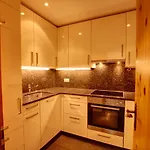 Chesa Munteratsch 3 1 2-zimmerwohnung 508 Typ H Apartman *