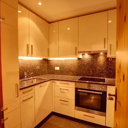 Chesa Munteratsch 3 1 2-zimmerwohnung 508 Typ H Apartment *