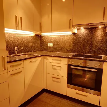 Chesa Munteratsch 3 1 2-zimmerwohnung 508 Typ H شقة